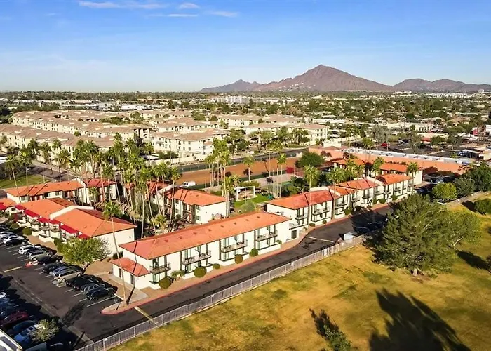 142 Fully Furnished 1br Suite-pet Friendly * Scottsdale